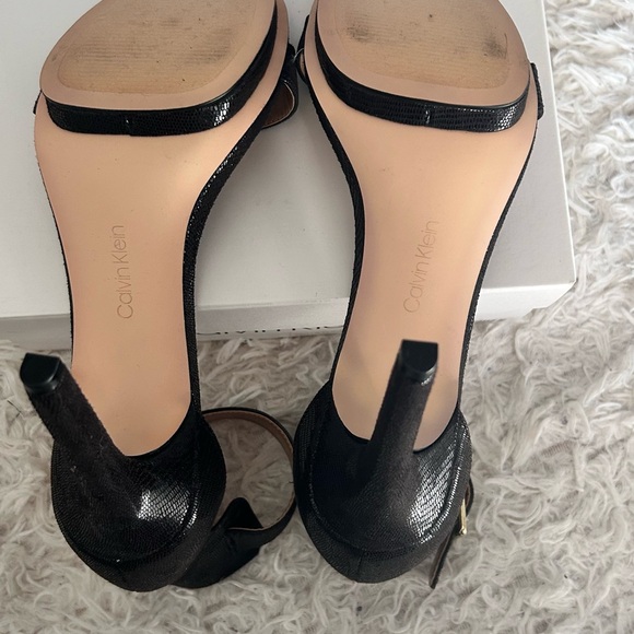 Calvin Klein heels - Picture 3 of 3